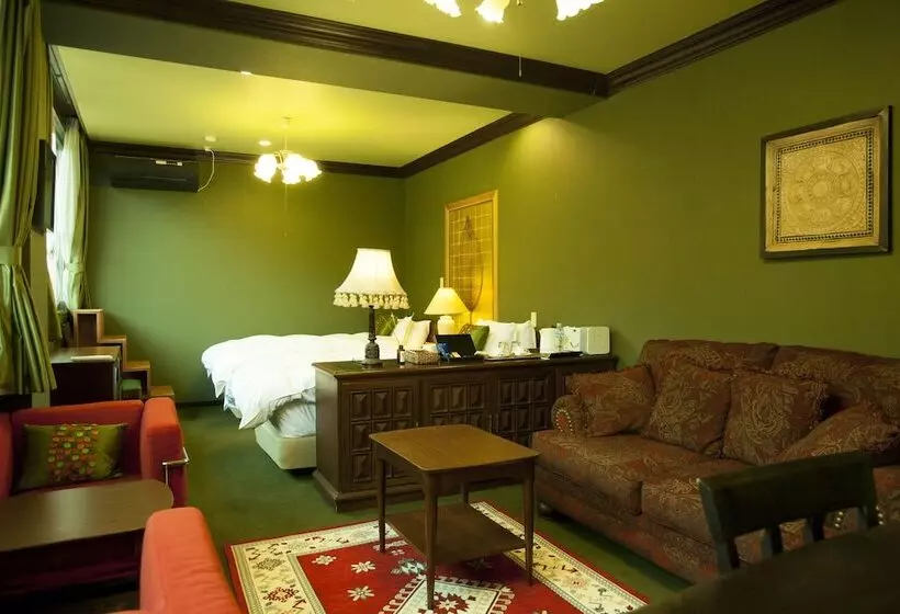 Hotelli Auberge Tenku