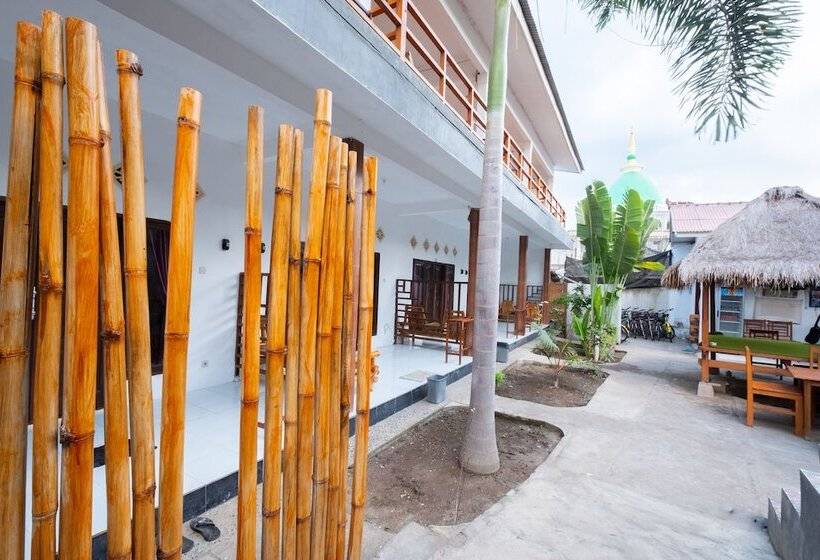 هتل Gili Hill Cottage By Oyo Rooms