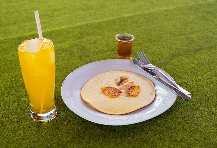 هتل Gili Hill Cottage By Oyo Rooms