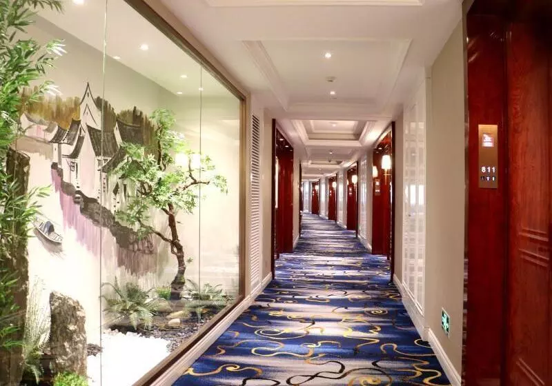 Greentree Eastern Hotel Binhai Obrao Liya City Square