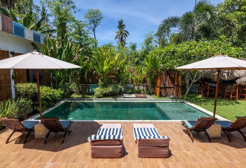 Отель Martas Windows