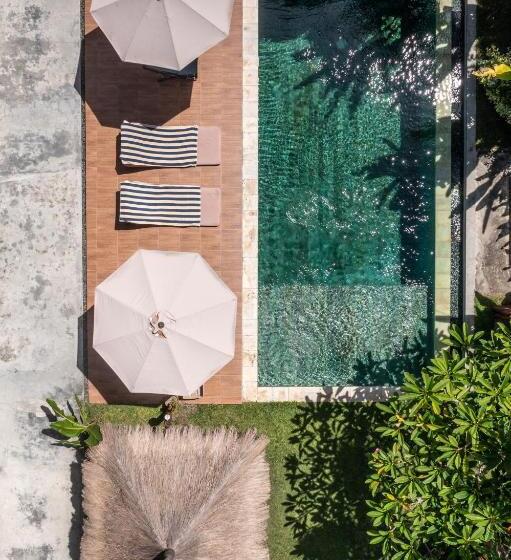 Hotel Martas Windows