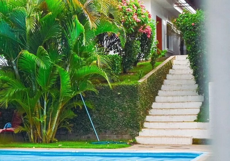 هتل Provincia Santo Domingo