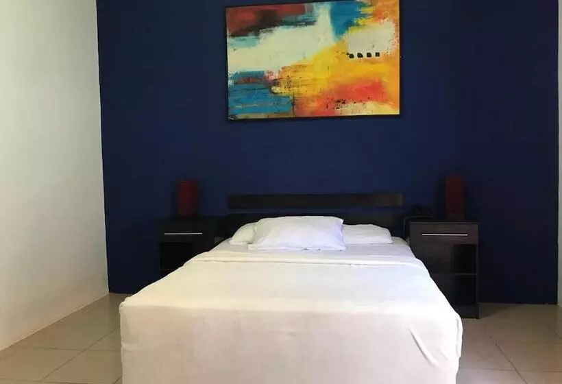 هتل Provincia Santo Domingo