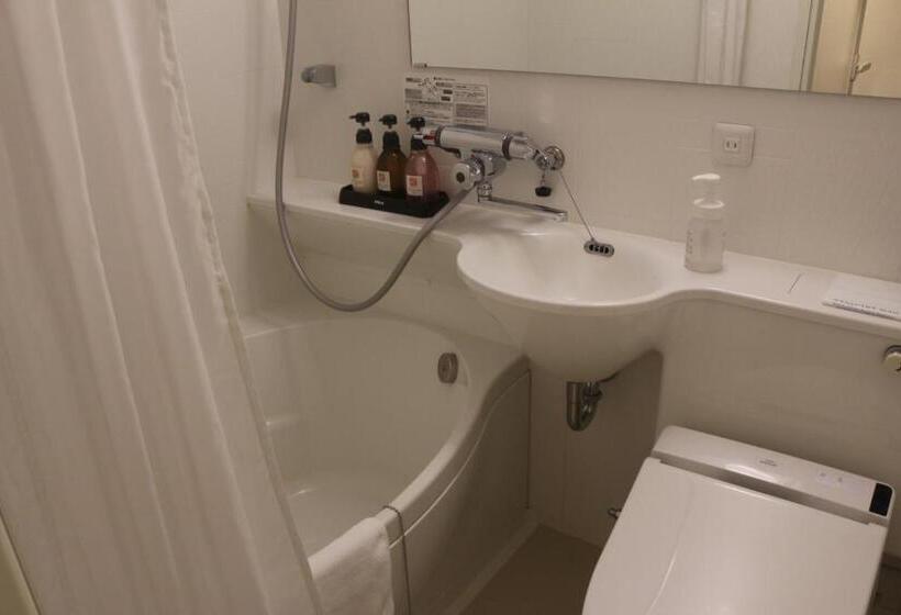 Отель Trad Replay