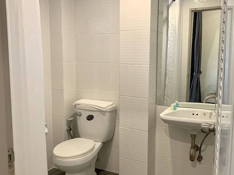 ホテル White Sand Phuket Residence