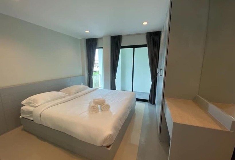 ホテル White Sand Phuket Residence