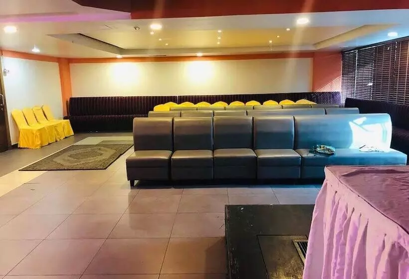 Hotspot Inn