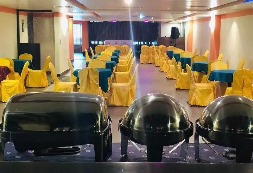 Hotspot Inn