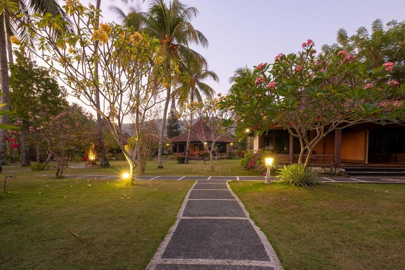 Mascot Hotel Senggigi