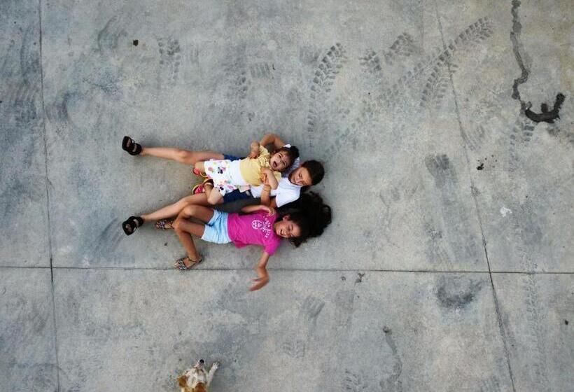 膳宿费 Guest House Argjiro Castle