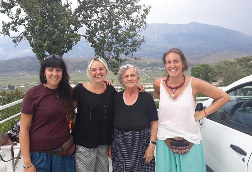 膳宿费 Guest House Argjiro Castle