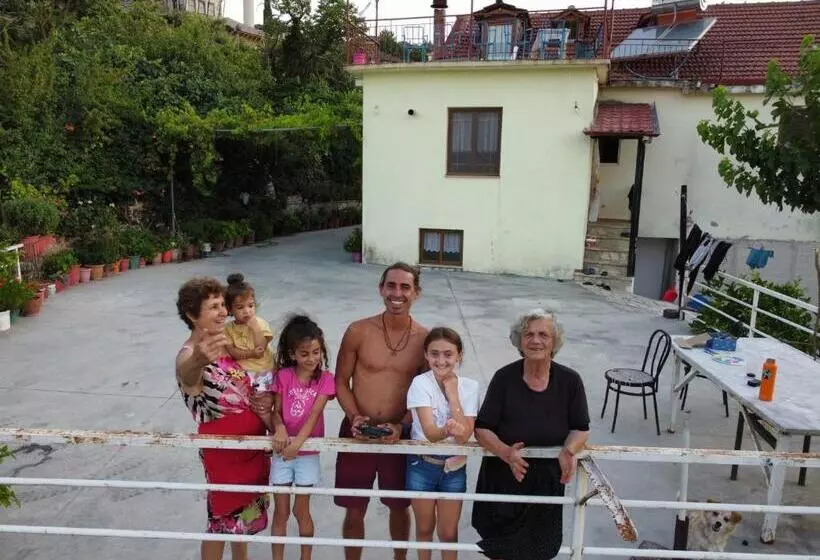 ペンション Guest House Argjiro Castle