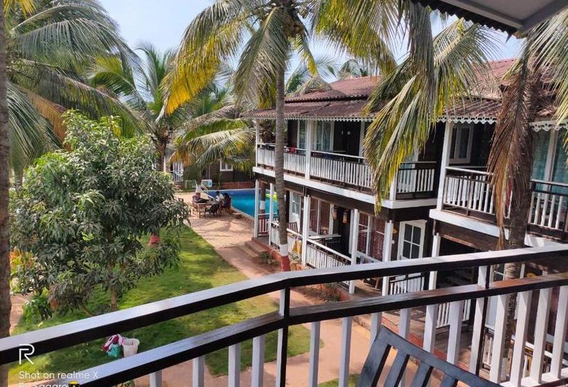 בית מלון כפרי Royal Tulip Goa Beach Cottages