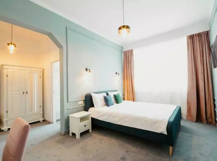 پانسیون Riviera Residence