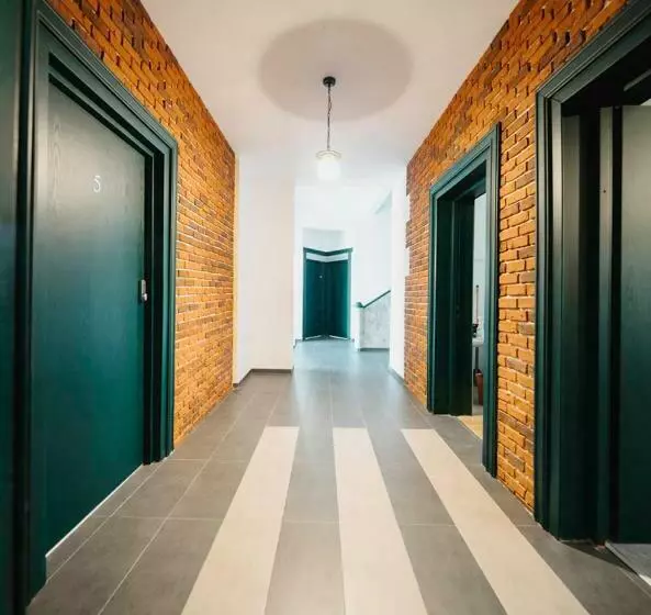 پانسیون Riviera Residence