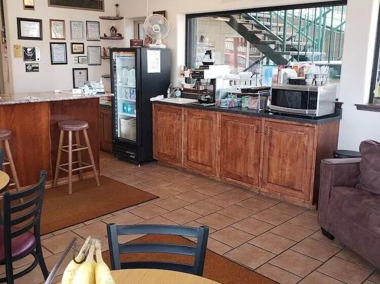 호텔 Americas Best Value Inn North Platte