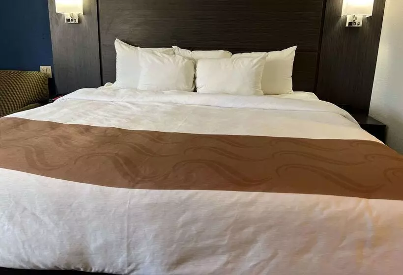 ホテル Econo Lodge Louisville East
