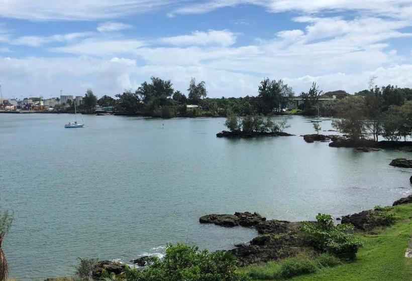 Hotel Pagoda Hilo Bay