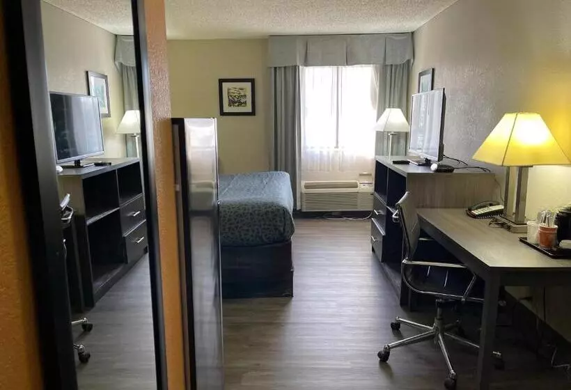 هتل Suburban Studios Columbia Northwest