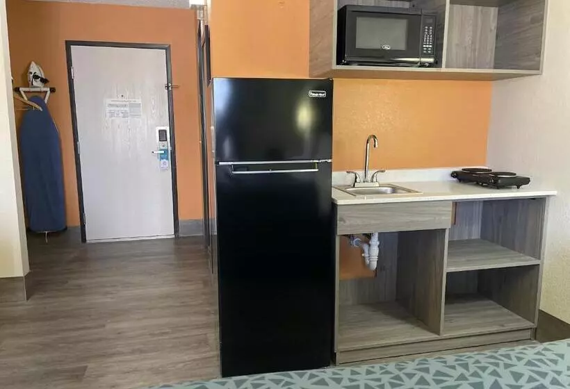 هتل Suburban Studios Columbia Northwest