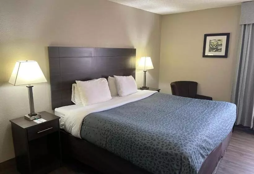 هتل Suburban Studios Columbia Northwest