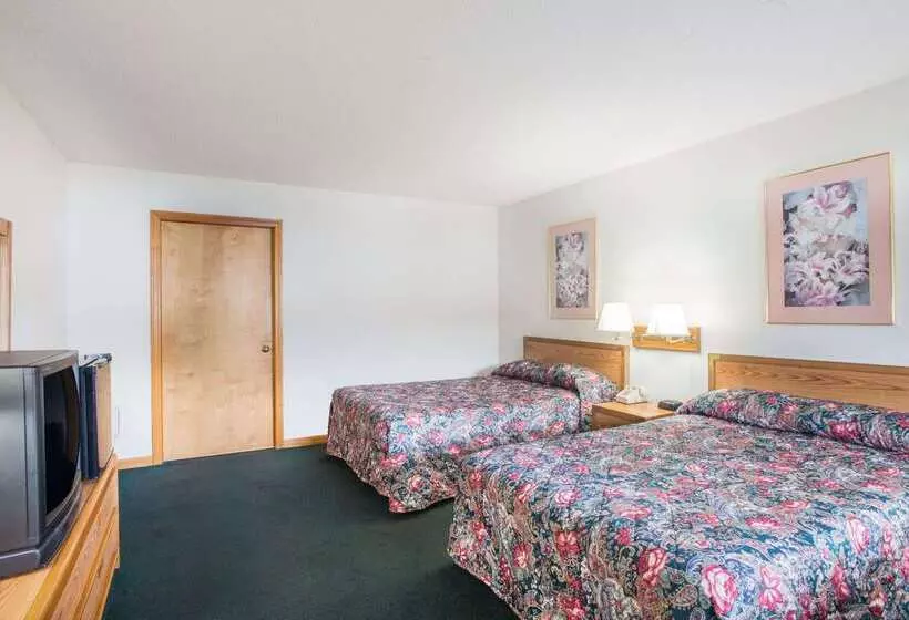 호텔 Travelodge By Wyndham Lake George Ny