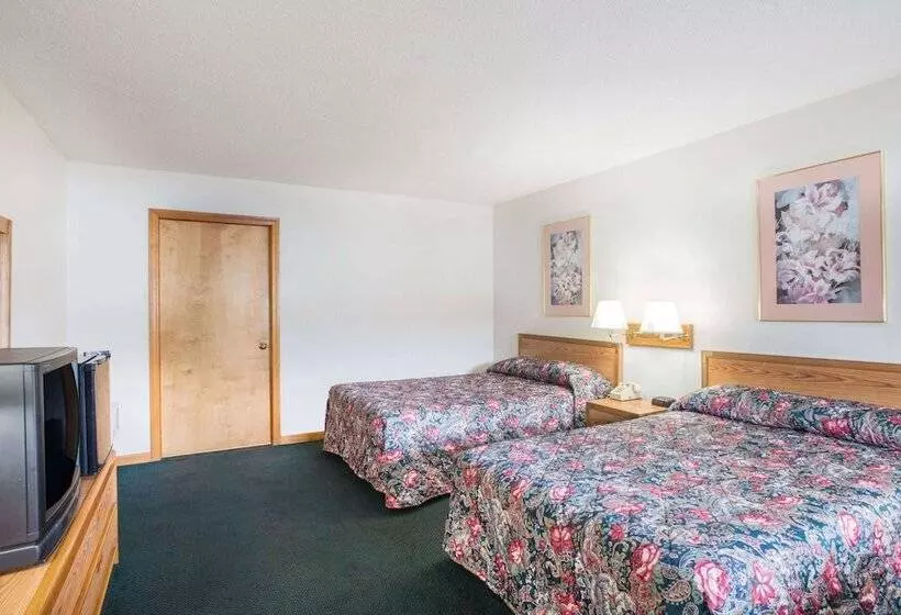 호텔 Travelodge By Wyndham Lake George Ny