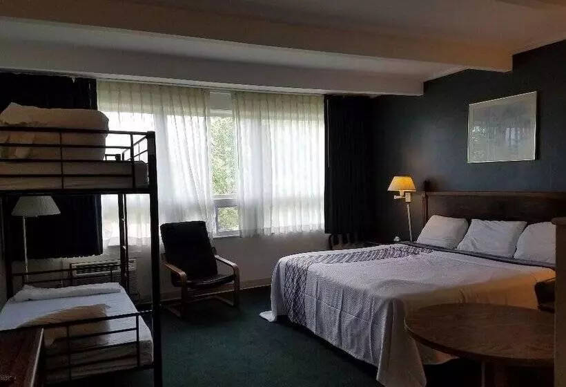 호텔 Travelodge By Wyndham Lake George Ny