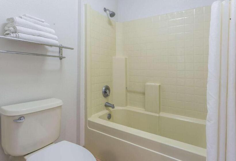 호텔 Travelodge By Wyndham Merced Yosemite