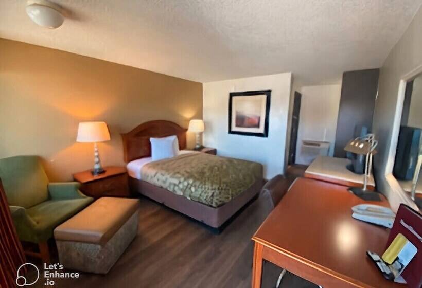 酒店 Silverstone Lite