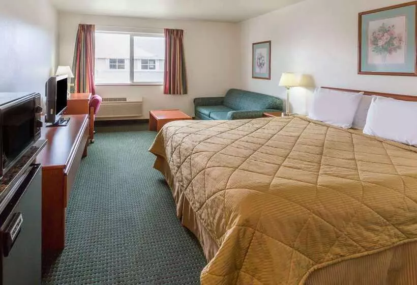 Отель Travelodge By Wyndham, Newberg