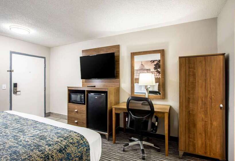 Motel Clarion Pointe East Lansing University Area