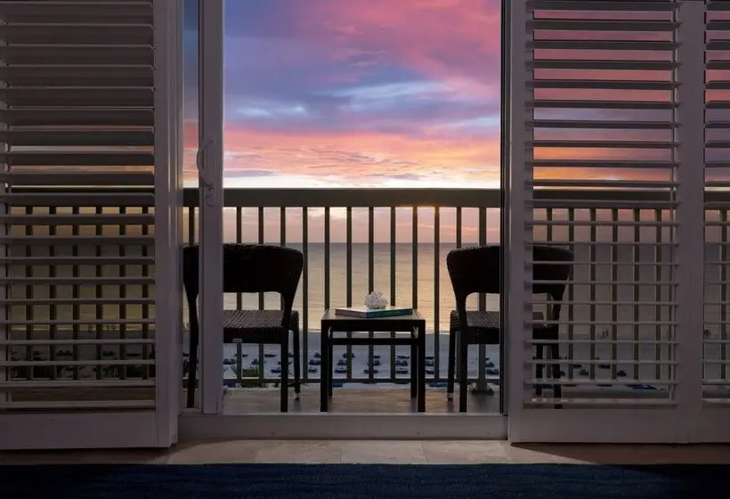 リゾートホテル Island Grand at Tradewinds
