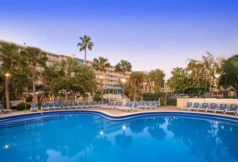 リゾートホテル Island Grand at Tradewinds