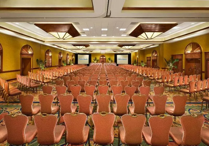 リゾートホテル Island Grand At Tradewinds