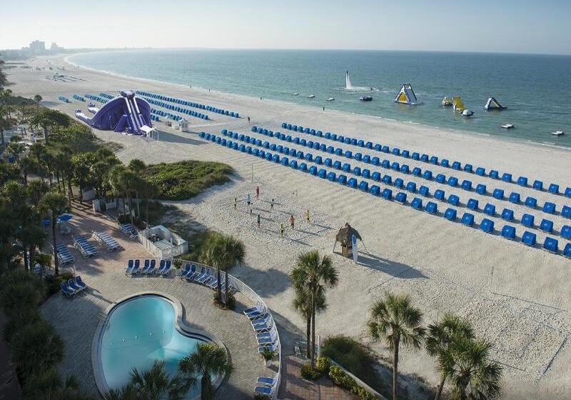 Курорт Island Grand At Tradewinds