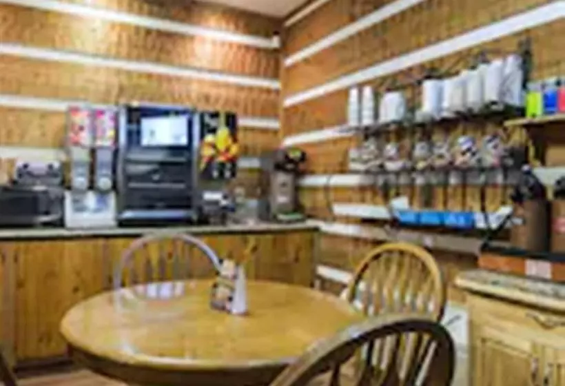 فندق على الطريق Timbers Lodge