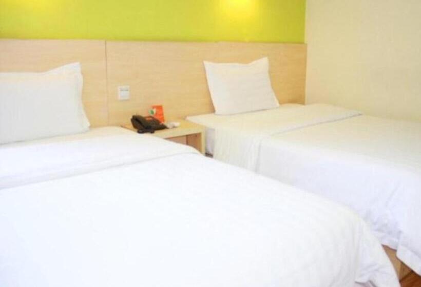 בית מלון כפרי 7 Days Inn Changsha Xingsha Zhongmaocheng Windows Of The World