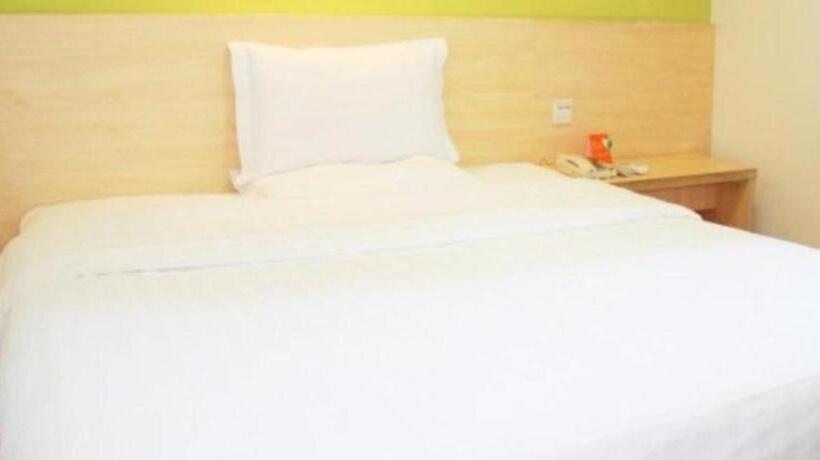 בית מלון כפרי 7 Days Inn Changsha Xingsha Zhongmaocheng Windows Of The World