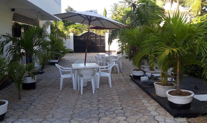 هتل Marvelous House Mtwapa