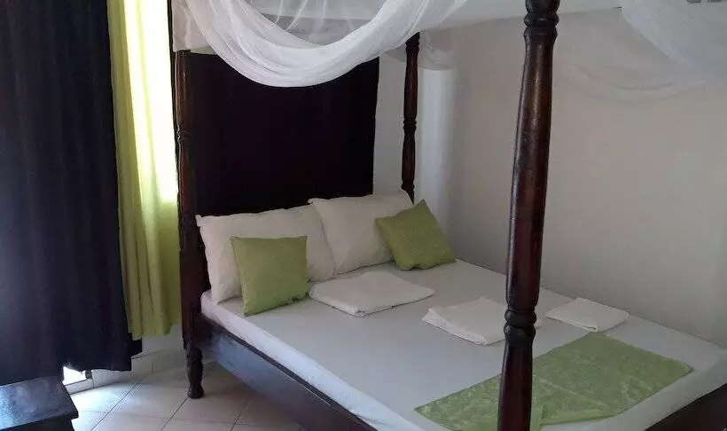 هتل Marvelous House Mtwapa
