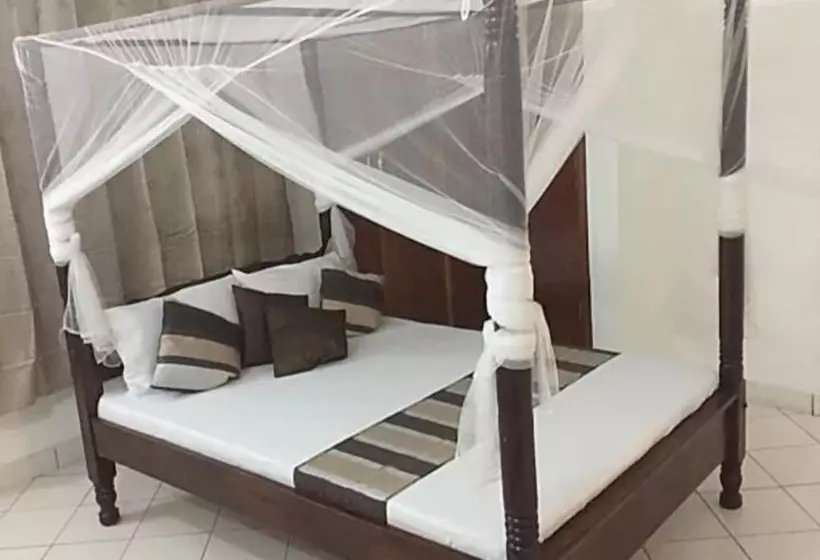 هتل Marvelous House Mtwapa