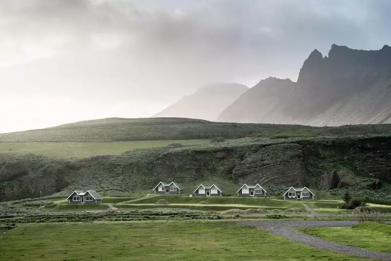 هتل Vík Cottages