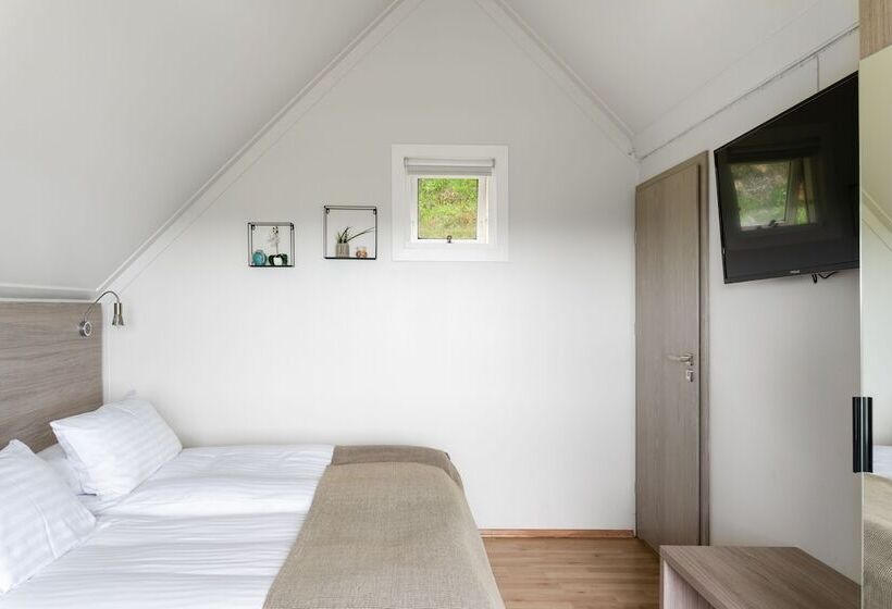 هتل Vík Cottages