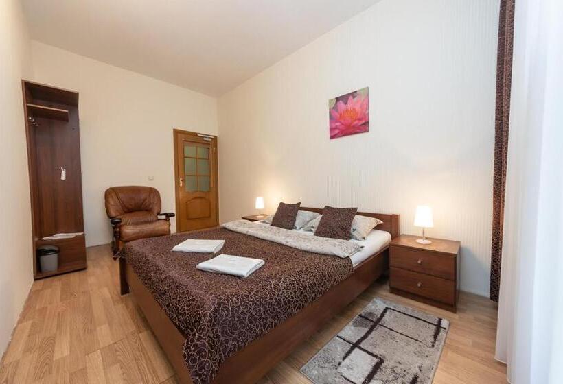 Mini Hotel Guest Residence