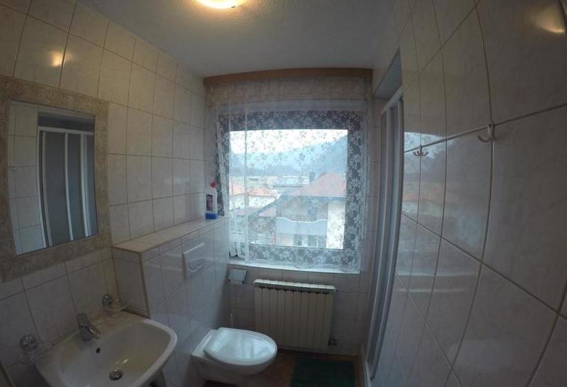 پانسیون Haus Gamsblick