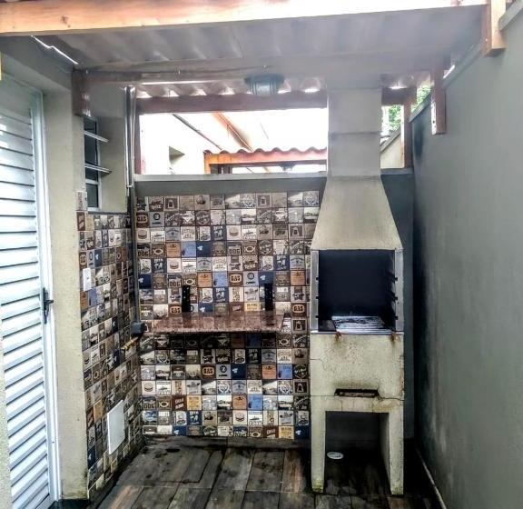 פנסיון Kitnet Maitinga