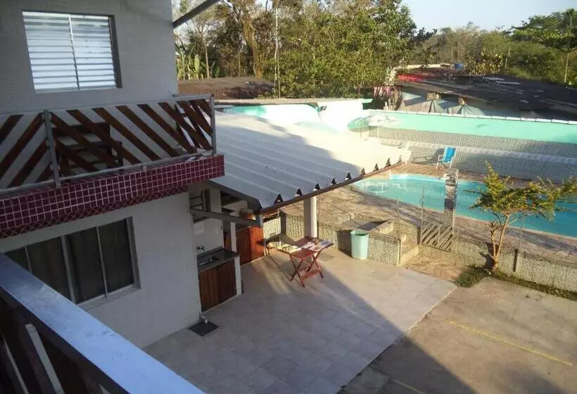 ペンション Pisco Chalés