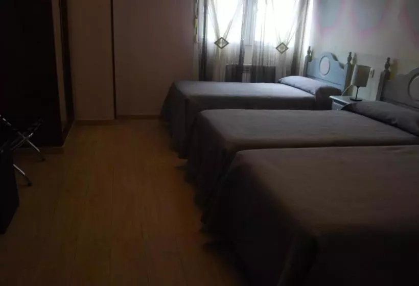 پانسیون Playa De Candás